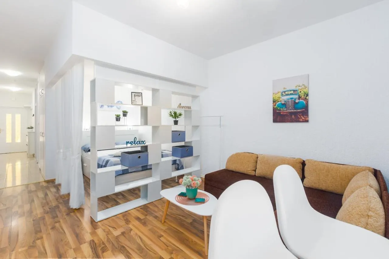 Family Apartment Romina Vrsar