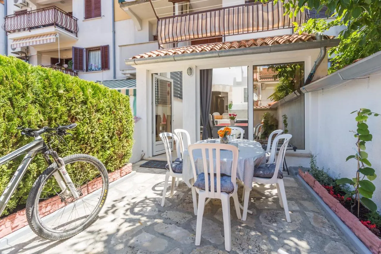 Family Apartment Romina Vrsar Croatia